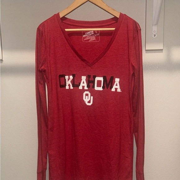 University of Oklahoma V-Neck long sleeve - Picture 1 of 5